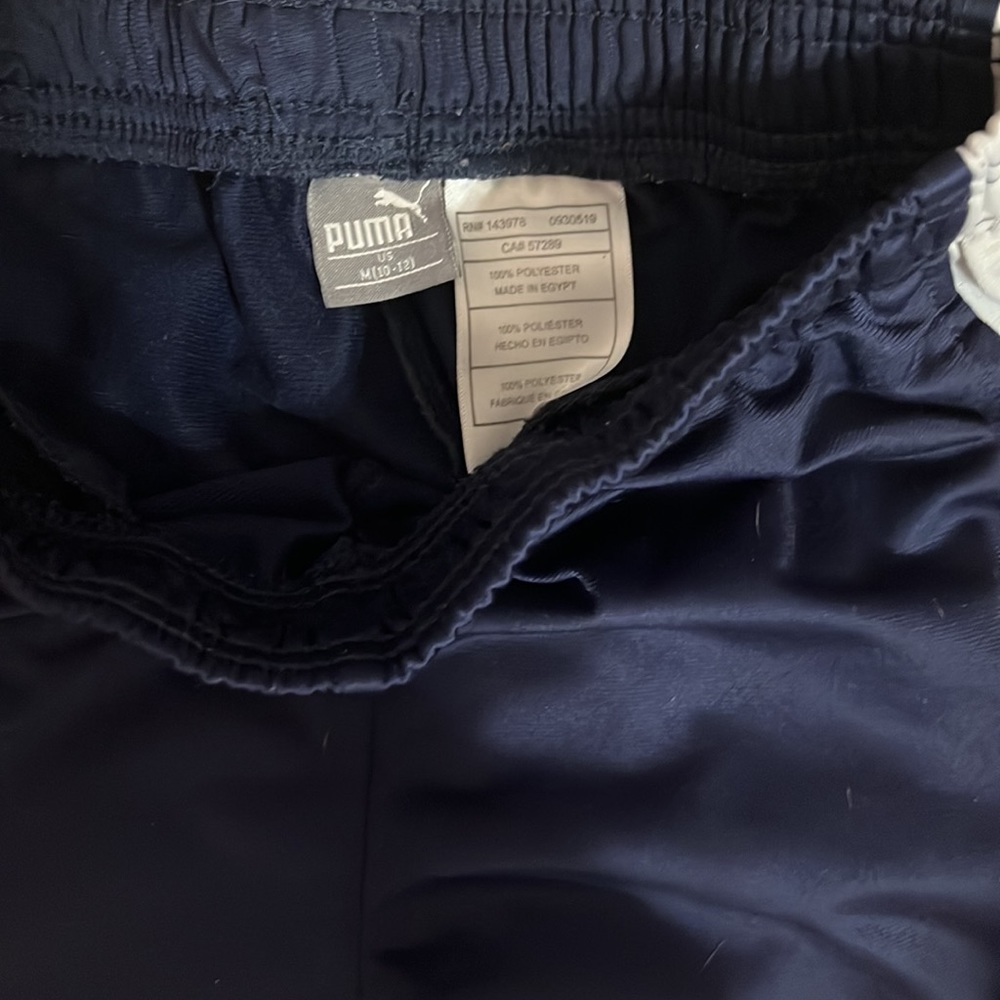 Puma - Picture 3 of 7